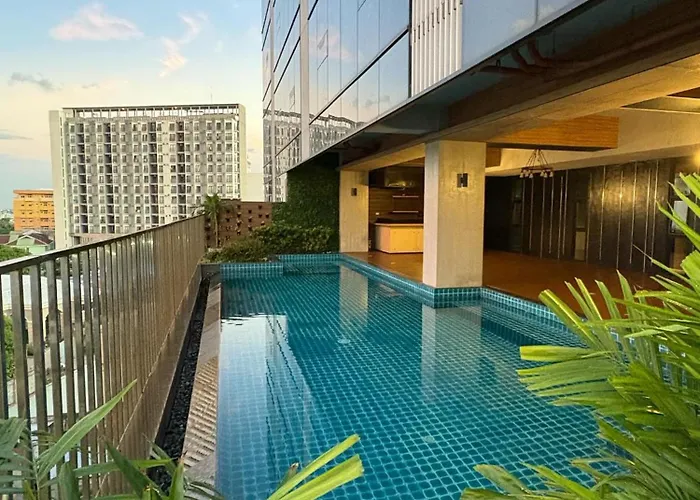 Premier Suites- Panoramic View Lägenhetshotell Cebu